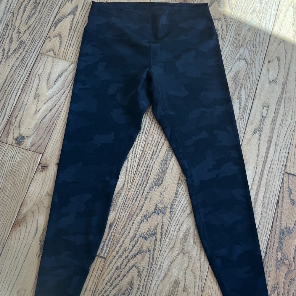 Lululemon Wunder Train 28”